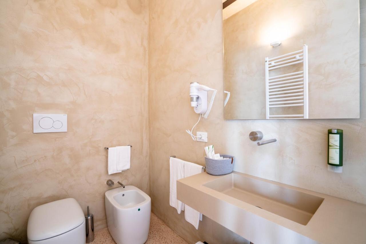 Donna Domenica Boutique Suites Polignano a Mare Bagian luar foto